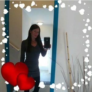 Meet your Posher, Alyssa